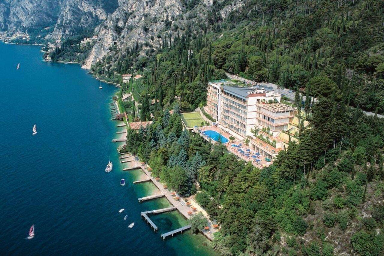 Hotel Astor Limone sul Garda Eksteriør billede