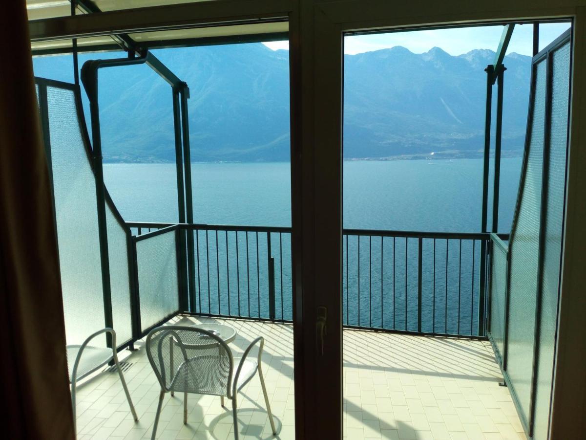 Hotel Astor Limone sul Garda Eksteriør billede