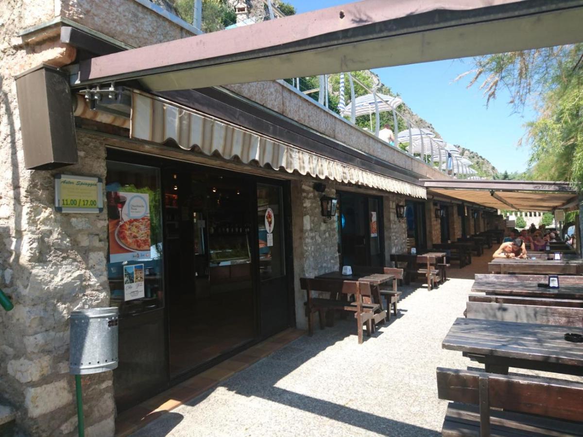 Hotel Astor Limone sul Garda Eksteriør billede