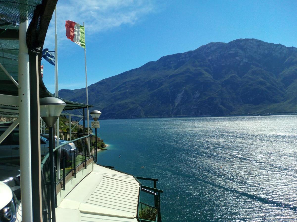 Hotel Astor Limone sul Garda Eksteriør billede